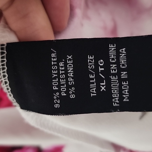 Floral Ruffle Top- Pink and White - Picture 3 of 4